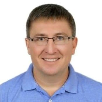 Stanislav Tonkich - Founder · Web Developer · AI Automator